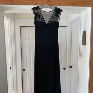 LAUNDRY by Shelli Segal Black dress Sz 4